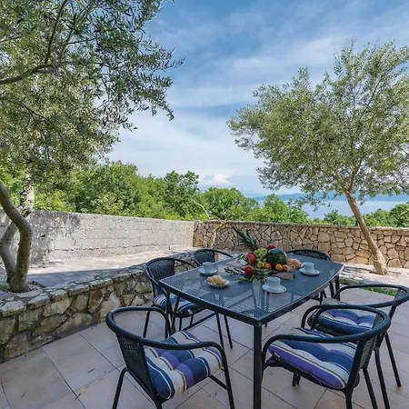 Two-bedroom In Labin *